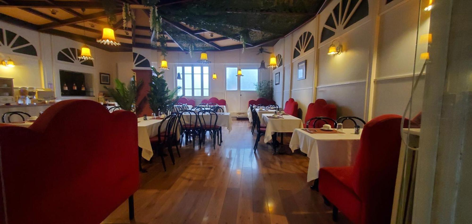 Hotel Bar Restaurant Saint Paul Verdun-sur-Meuse Exterior photo