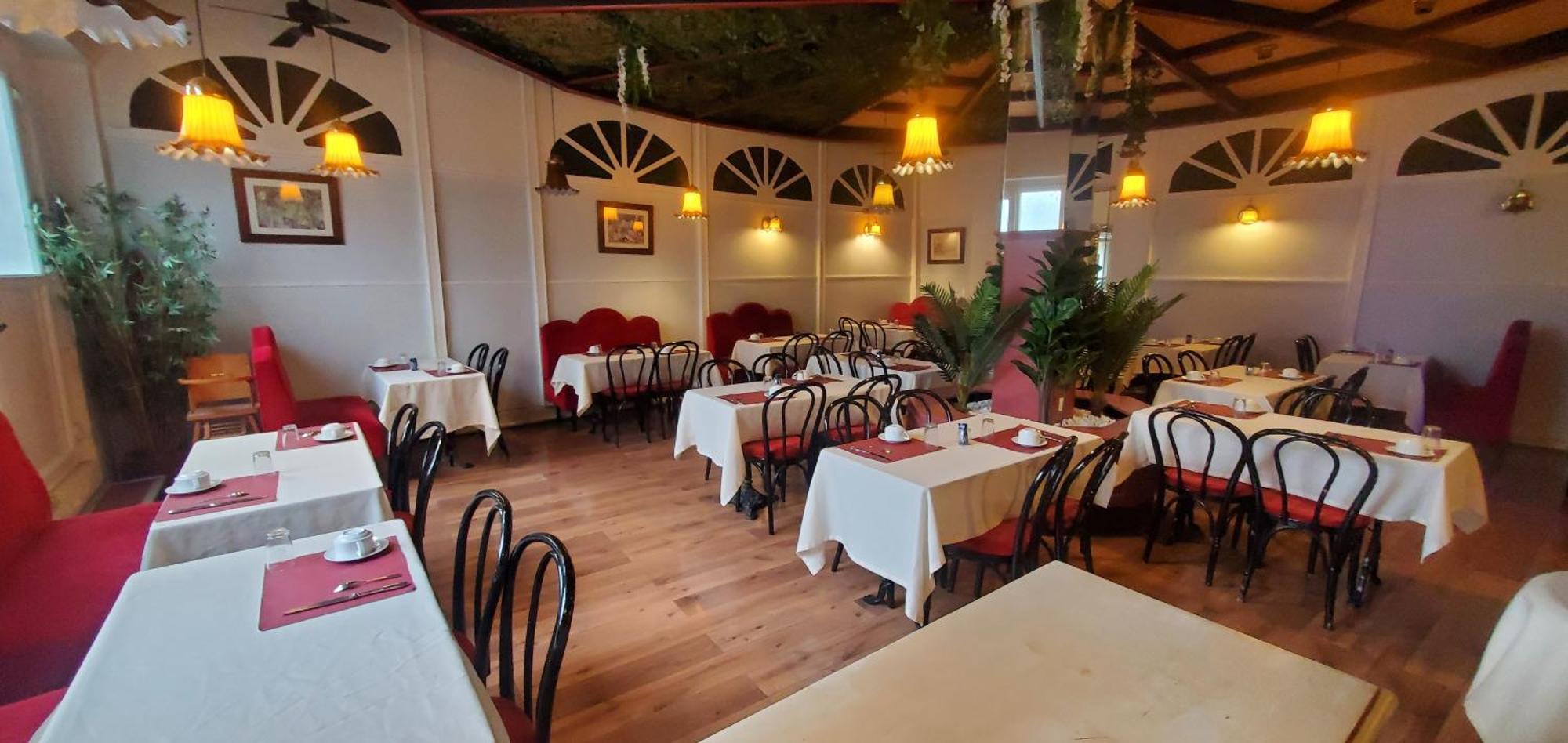 Hotel Bar Restaurant Saint Paul Verdun-sur-Meuse Exterior photo
