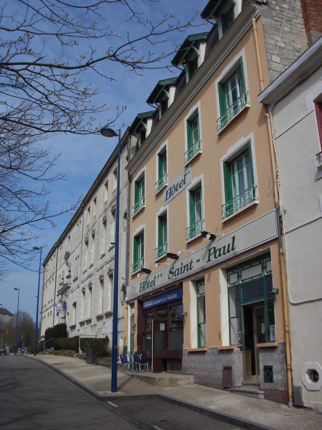 Hotel Bar Restaurant Saint Paul Verdun-sur-Meuse Exterior photo